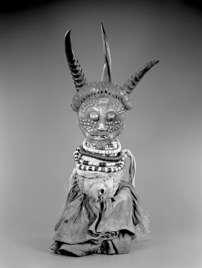 \\MEDIAS\collections\TMS\EO\1948\EO.1948.18.1_DIA_02.jpg