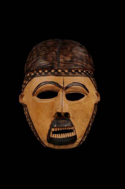 \\MEDIAS\collections\TMS\EO\1983\EO.1983.4.2_WEB_01.jpg